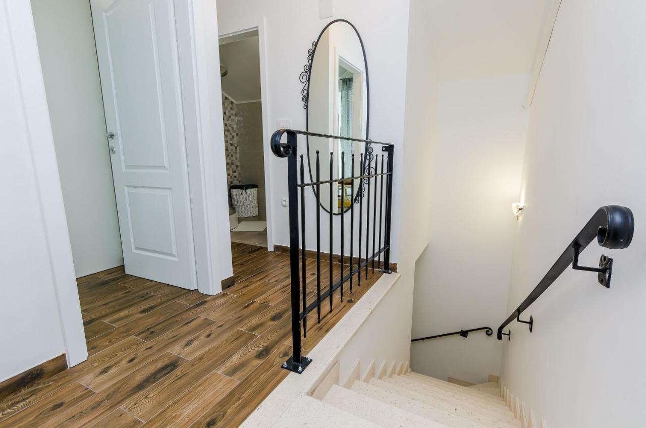 Holiday Home Barbara ستون المظهر الخارجي الصورة